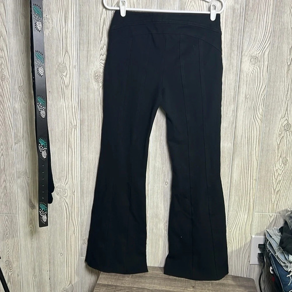 Free People Black Seamed Knit Wide Leg Flare Front Zip Fly Pants Sz 6 - Picture 5 of 5